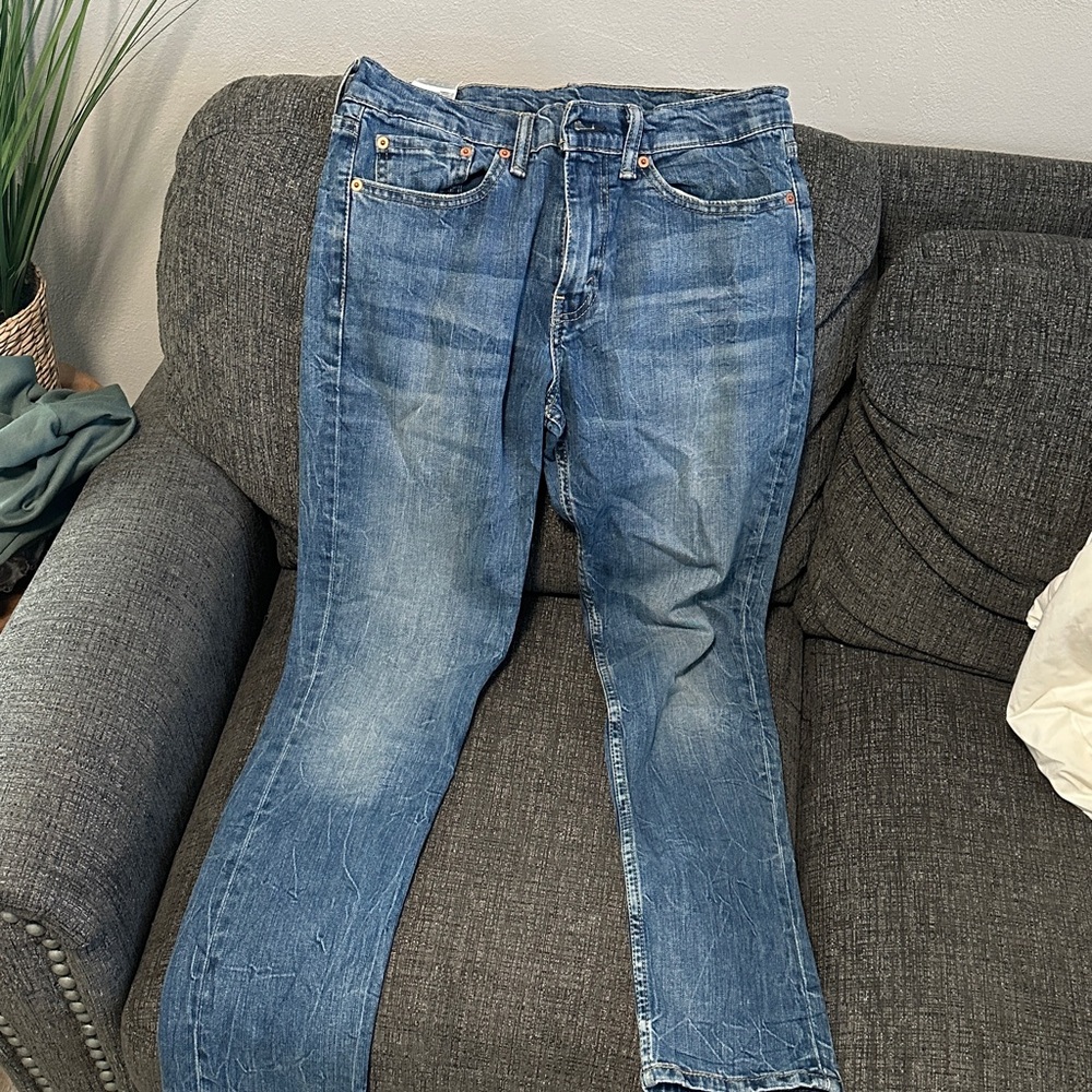 Levi's Blue Denim Jeans with Tan Label